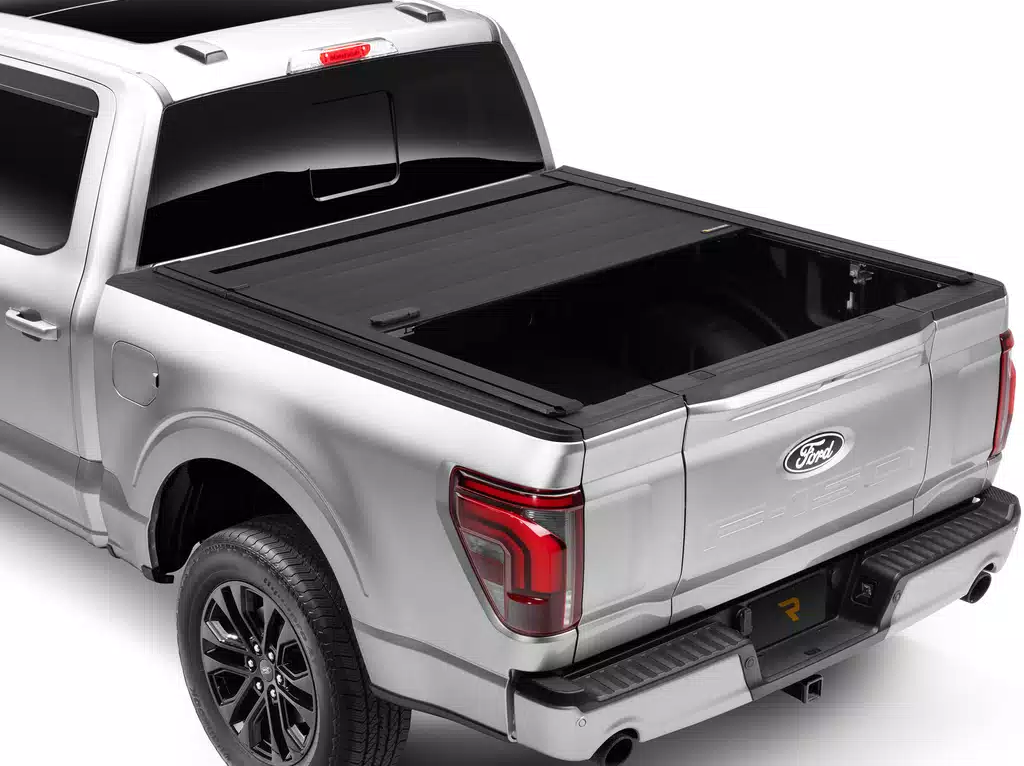 R-T-80861 - RetraxPRO FRC-4000 Full Bed Access Manual Retractable Tonneau Cover w/ T-Slot Rails - Fits 2022-2026 Toyota Tundra 5' 5" Bed with Deck Rail System without Trail Special Edition Storage Boxes