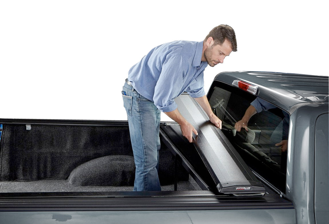 Pace Edwards Switchblade Metal Tonneau Cover
