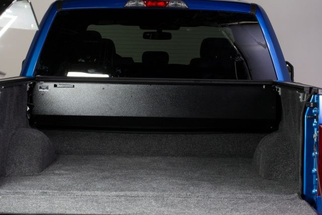 Pace Edwards Bedlocker Electric retractable cover