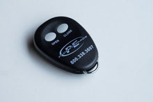 Load image into Gallery viewer, Pace Edwards Bedlocker Electric retractable cover