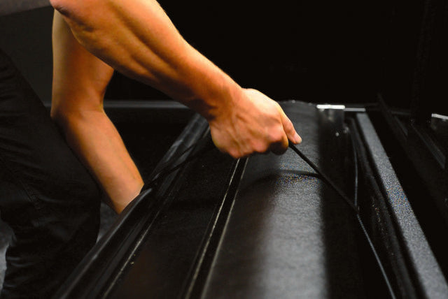 Pace Edwards Switchblade Tonneau Cover