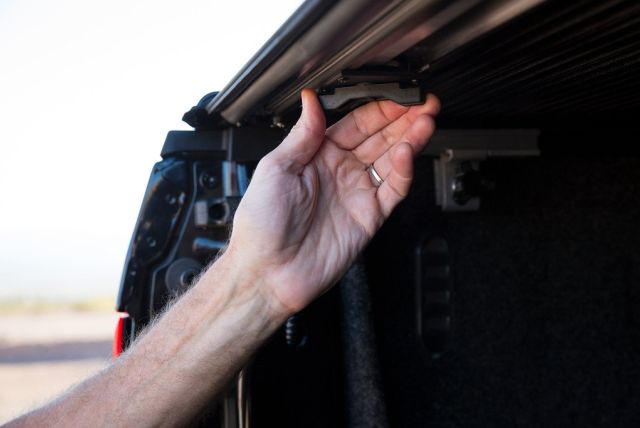 Pace Edwards Ultragroove Tonneau Cover