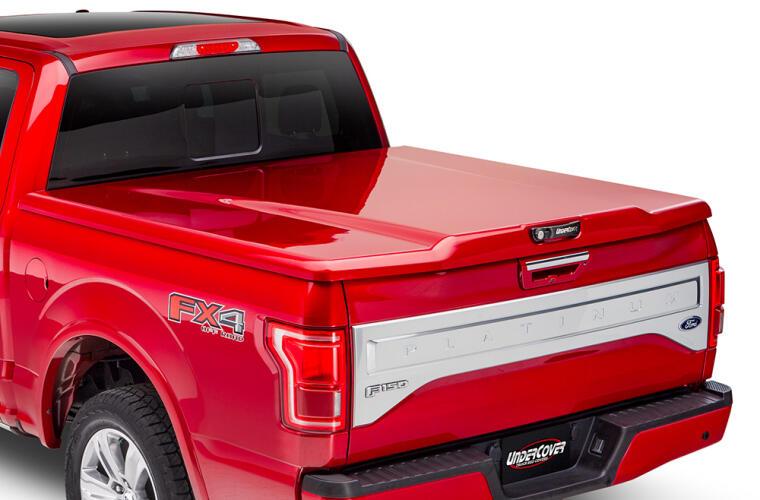 UC1128L-G7C - Undercover Elite LX - Fits 2016-2018 & 2019 Legacy Chevrolet Silverado 1500 & 2015-2025 2500/3500 HD 6' 6
